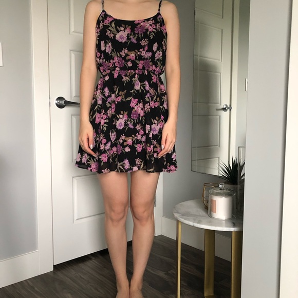 F21 Floral print Dress - Picture 3 of 3